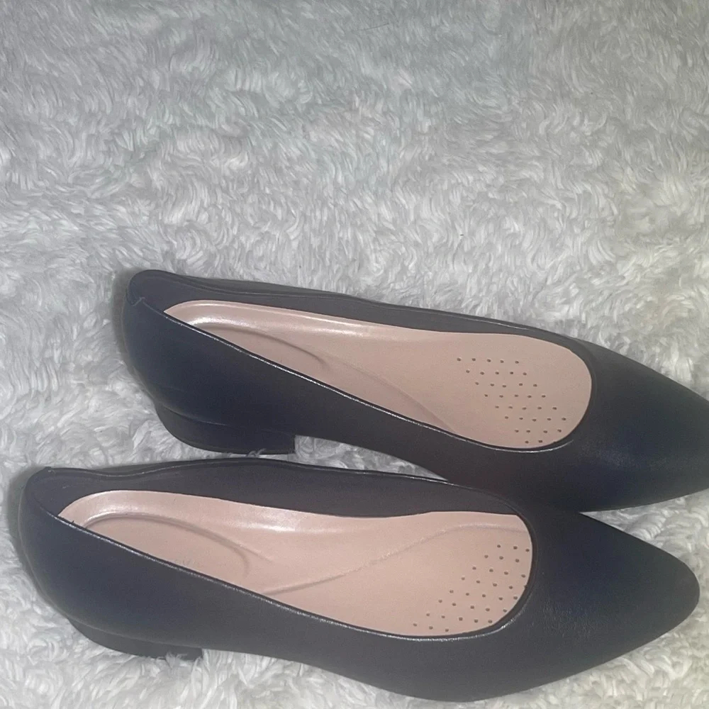 Easy Spirit Caldise navy blue pointed toe pumps size 10M